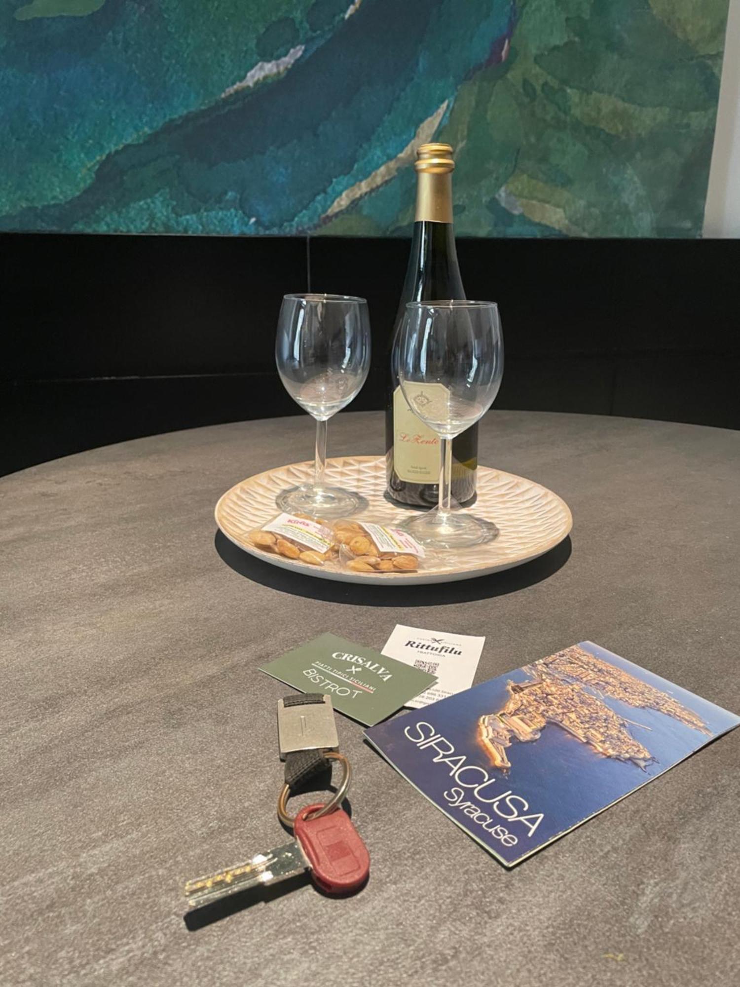 Suite 38 Syracuse Ngoại thất bức ảnh
